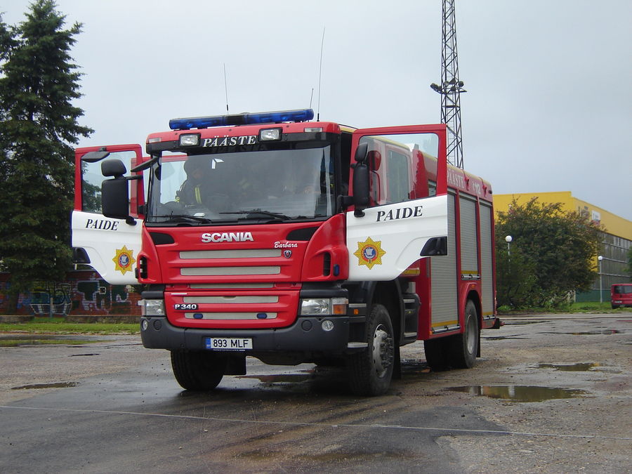 * endine Paide 1-1 (893MLF)
Scania P340 Wawrzaszek TLF 3000 "Barbara" (2008) - 3000L
15.07.2011
Türi
