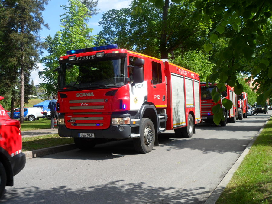 * endine Pärnu 1-1 (866MLF)
Scania P340 Wawrzaszek TLF 3000 "Barbara" (2008) - 3000L
14.06.2014
Pärnu
(ex Rapla-~Pärnu-Häädemeeste)
