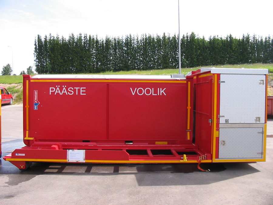 Iisaku VOOLIK + aluskonteiner
HFS Duo-Container 5500 (2009)
