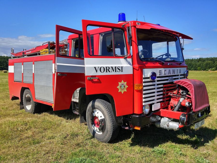 * endine Vormsi 1-1 (782APF)
Scania LB80 S42 (1974)
25.07.2015
Vormsi
