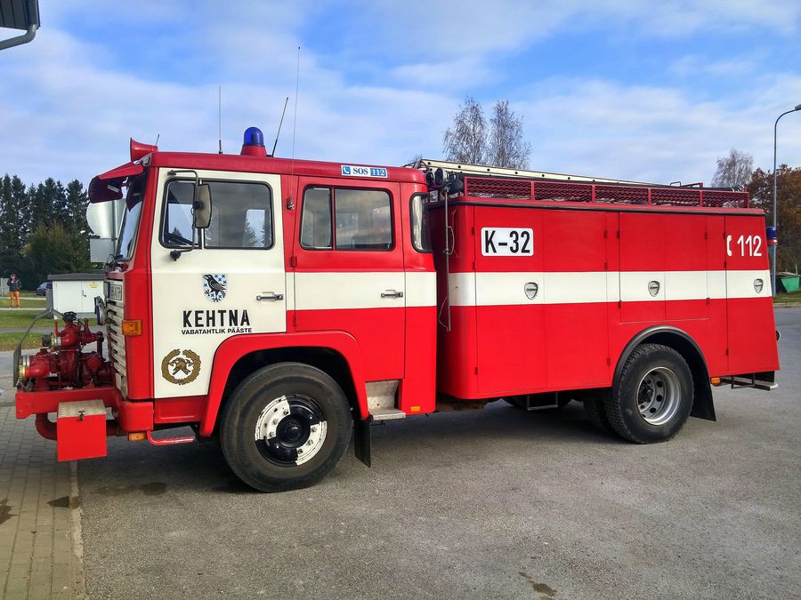 * endine Kehtna 3-2 (006ATR)
Scania LB81S 38 165 (1980)
21.10.2016
Kehtna VPK
(saadetud Ukrainasse)
