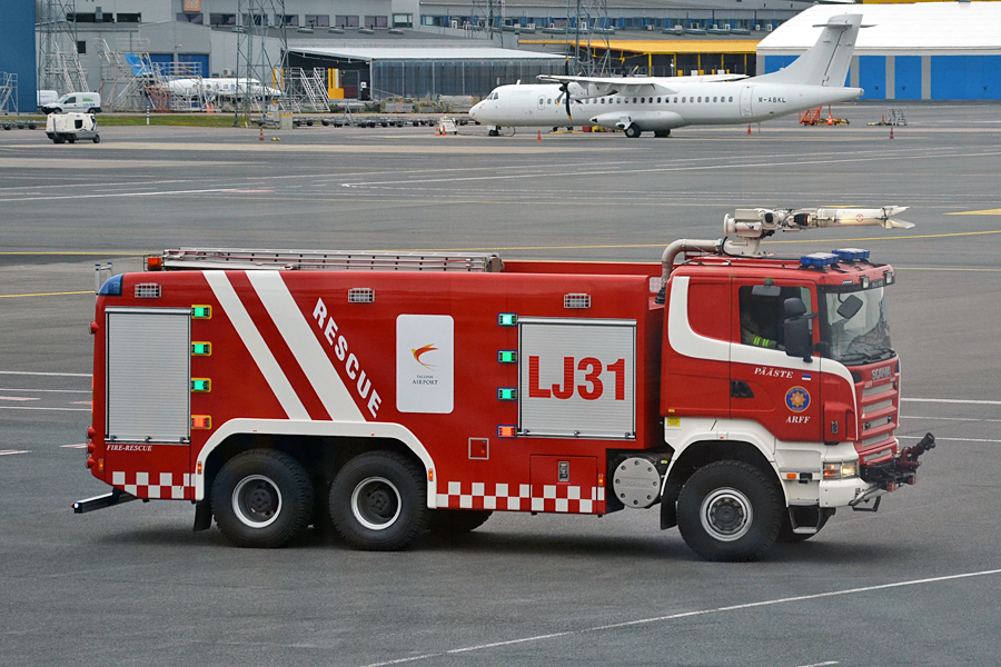 Tallinna Lennujaama 3-1 (137BCE)
Scania R480 CB 6X6 HHZ Wawrzaszek (2009)
