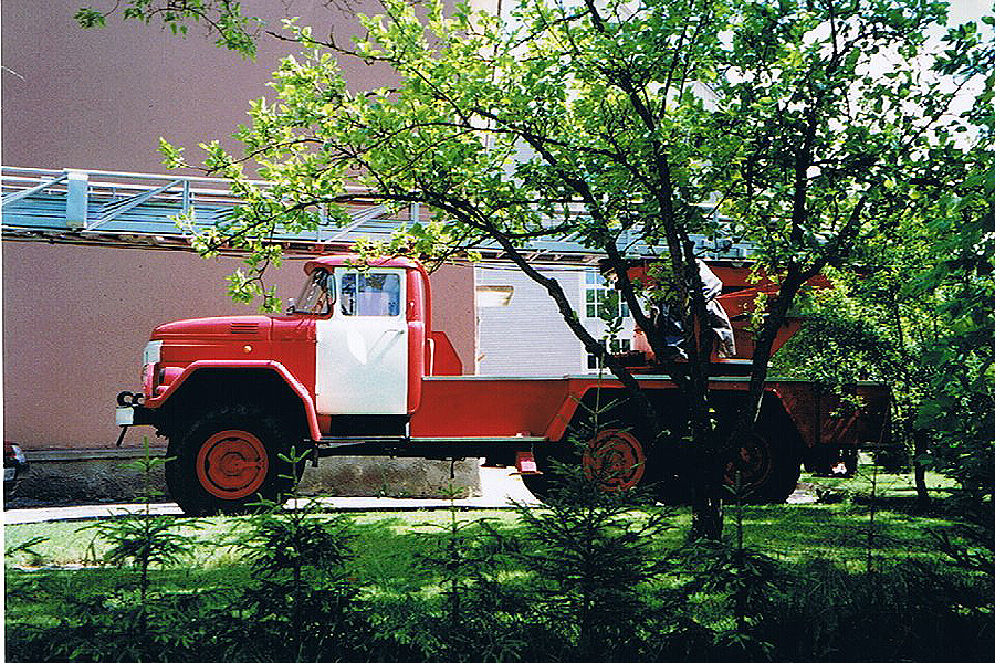 Endine Põlva 4- 1 (753OAB)
Zil 131/ AL-30PM (1982)
Pictured in summer 1995
Võtmesõnad: Zil Pölva Endine