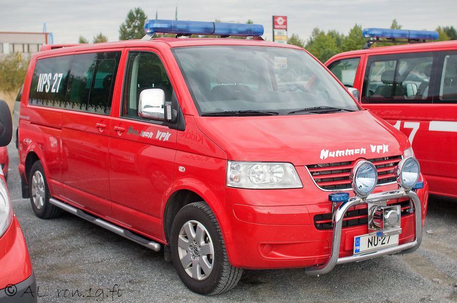 Soome, Nummi-Pusula 27 (NU-27)
Volkswagen Caravelle 2,5 TDI, 4MOTION (2008) 
transportauto, istekohad 1+8

Nummen vabatahtlik tuletõrje brigaad (Nummen VPK). 
