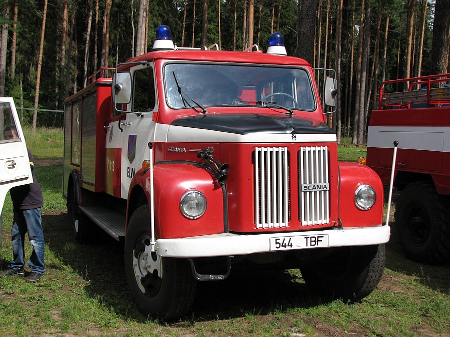 * endine Elva 1-2 (544TBF)
Scania Vabis L50 S (1973) - 2000L
30.06.2007
Elva
(ex. Elva -> Rõngu -> Nõo)
