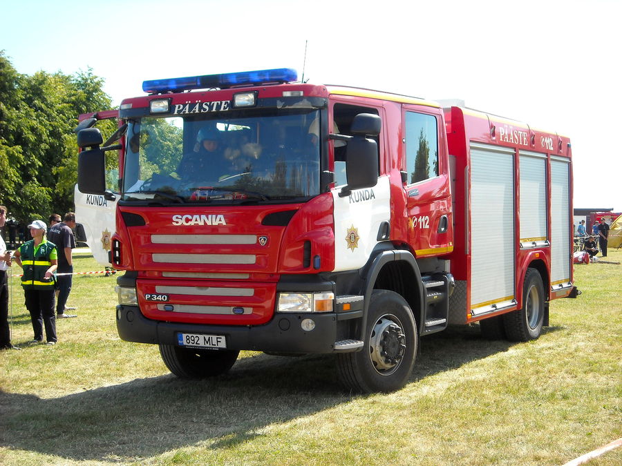 * endine Kunda 1-1 (892MLF)
Scania P340 CB 4x4 HHZ "Barbara" (2008) - 3000 L
10.07.2014
(ex Kiviõli > Kunda > Kihelkonna)

