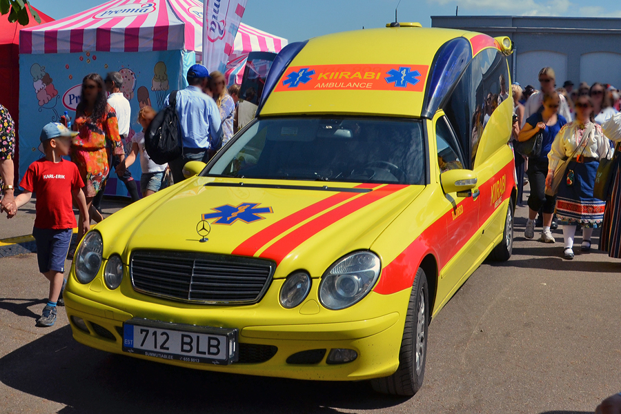 Eldred Ambulance Service (712 BLB)
Mercedes Benz/ Euro- Lance
Tallinn; Nat. Song Festival; 05.07.2014
